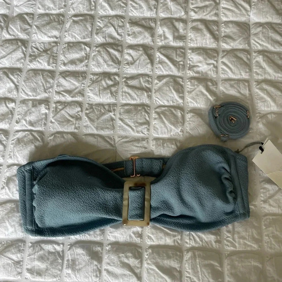 Shade & Shore bandeau with removable straps - Picture 3 of 10